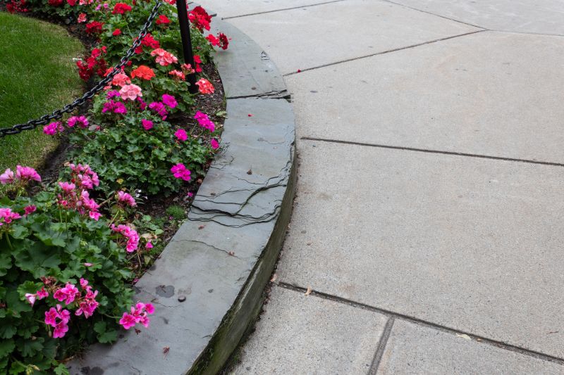 Landscape Curbing Replacement in Honolulu, HI